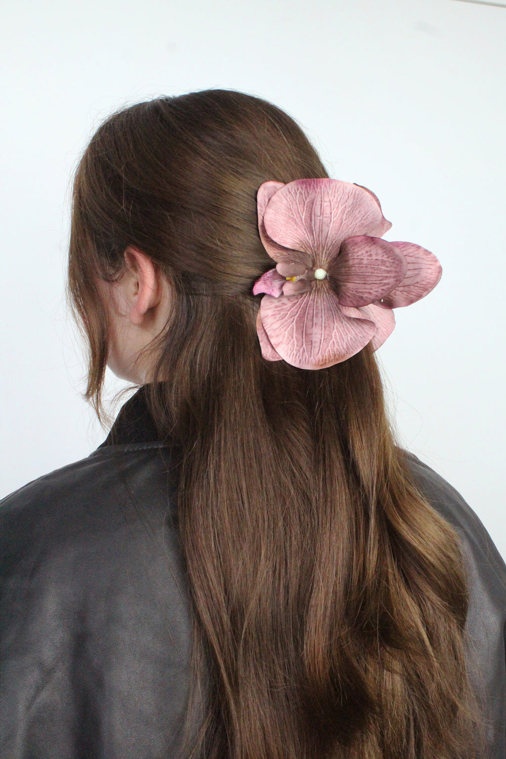Spinka No.23 Przydymiona Śliwkowa Orchidea