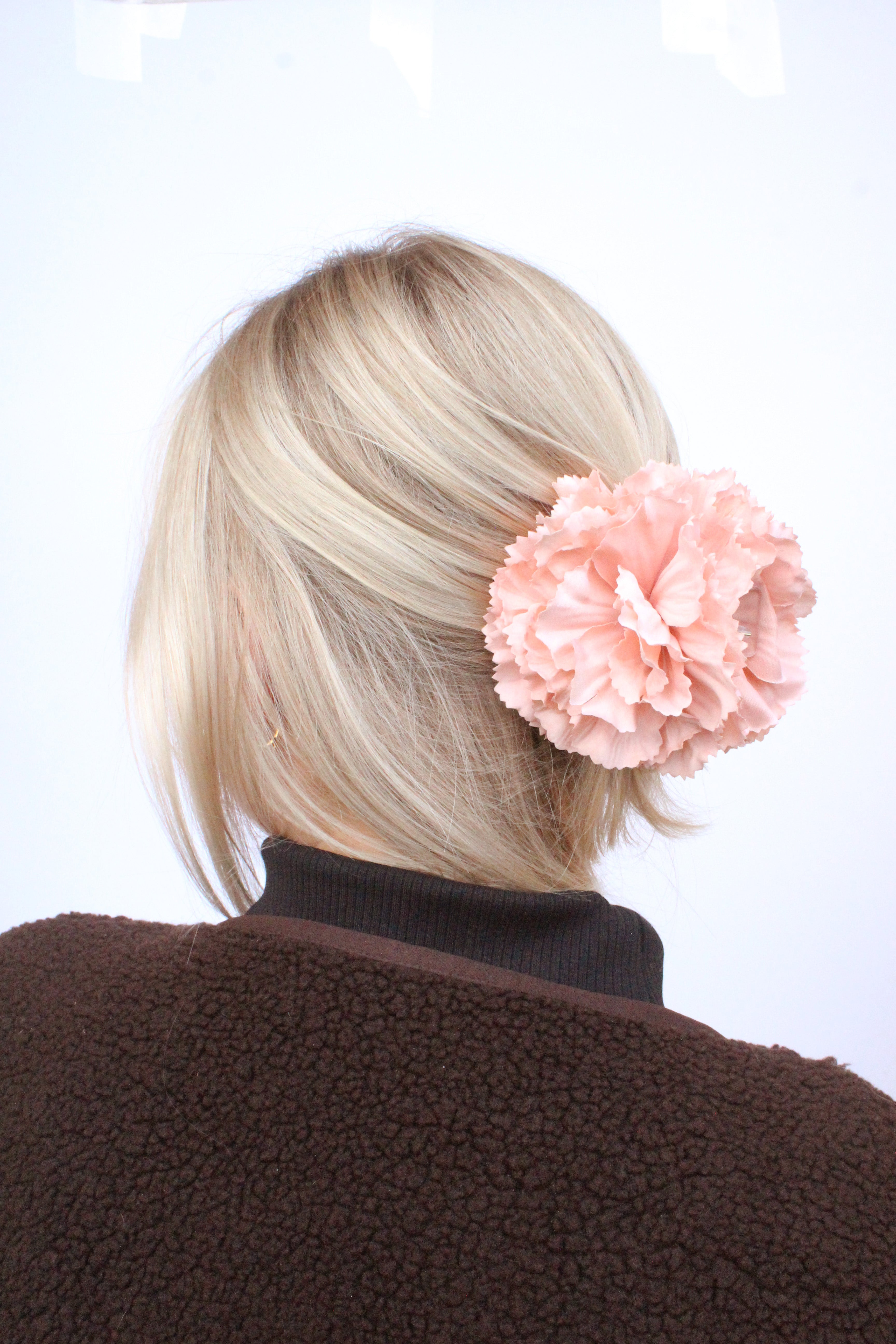 Peach Carnation Hair Clip