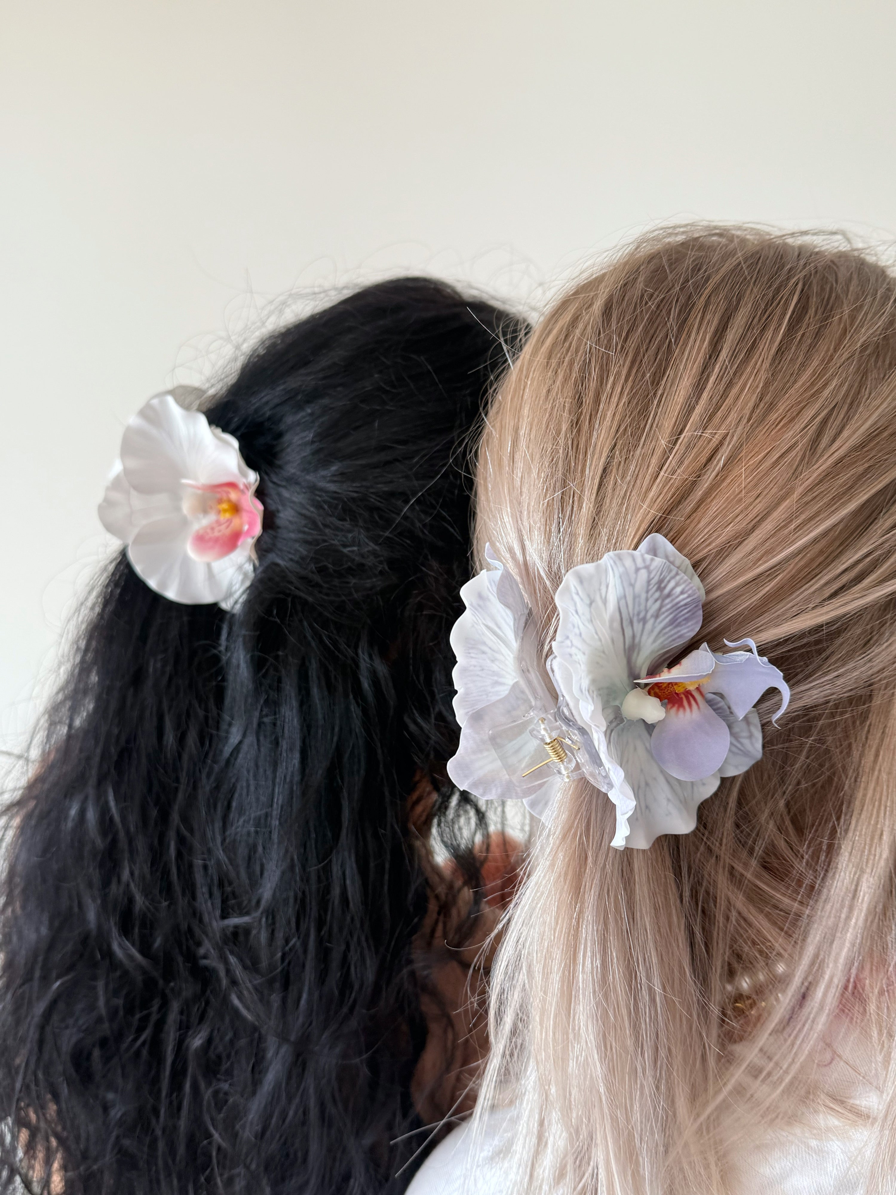 Orchid hair clip No. 2 Blue Orchid