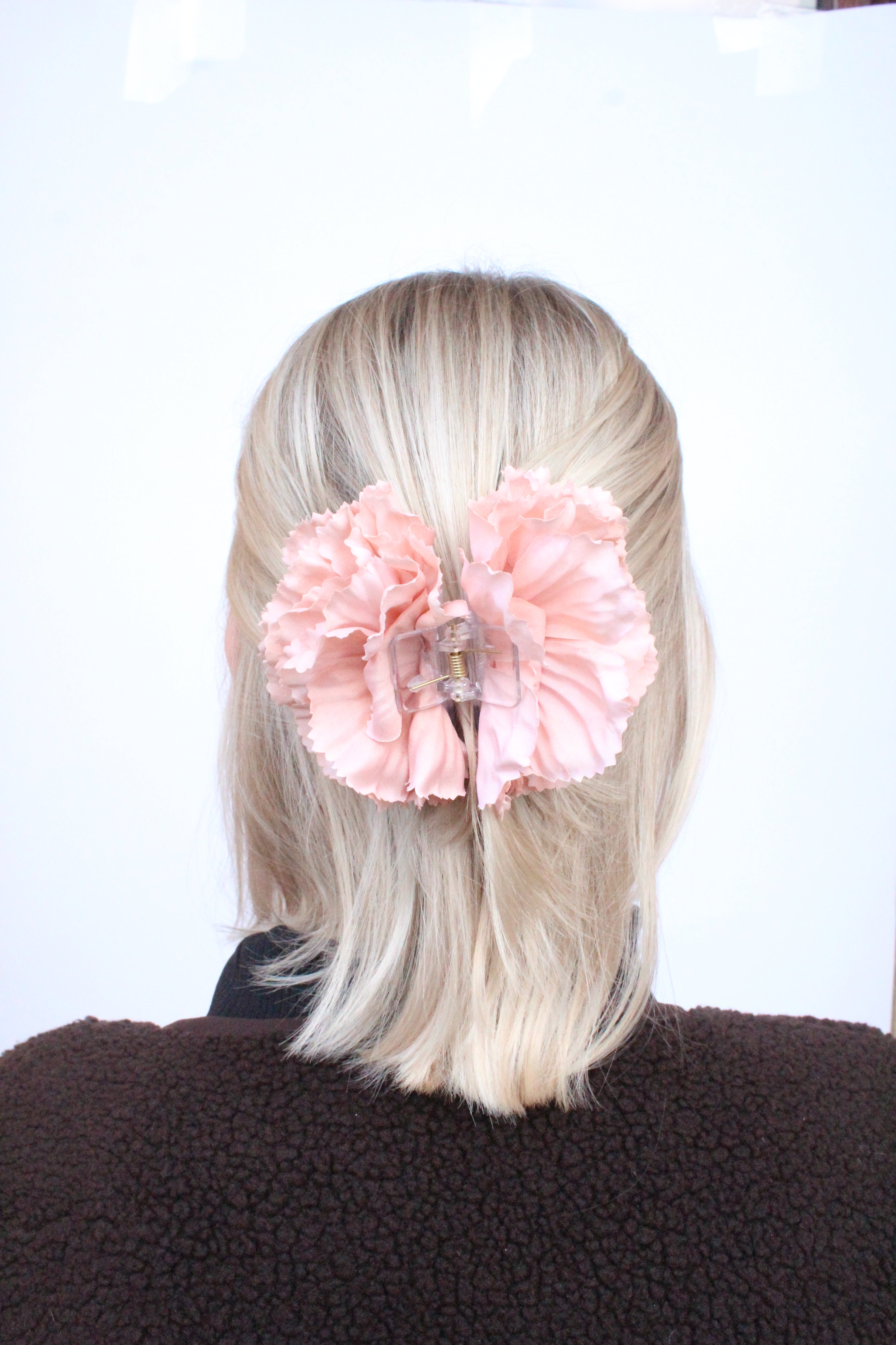 Peach Carnation Hair Clip