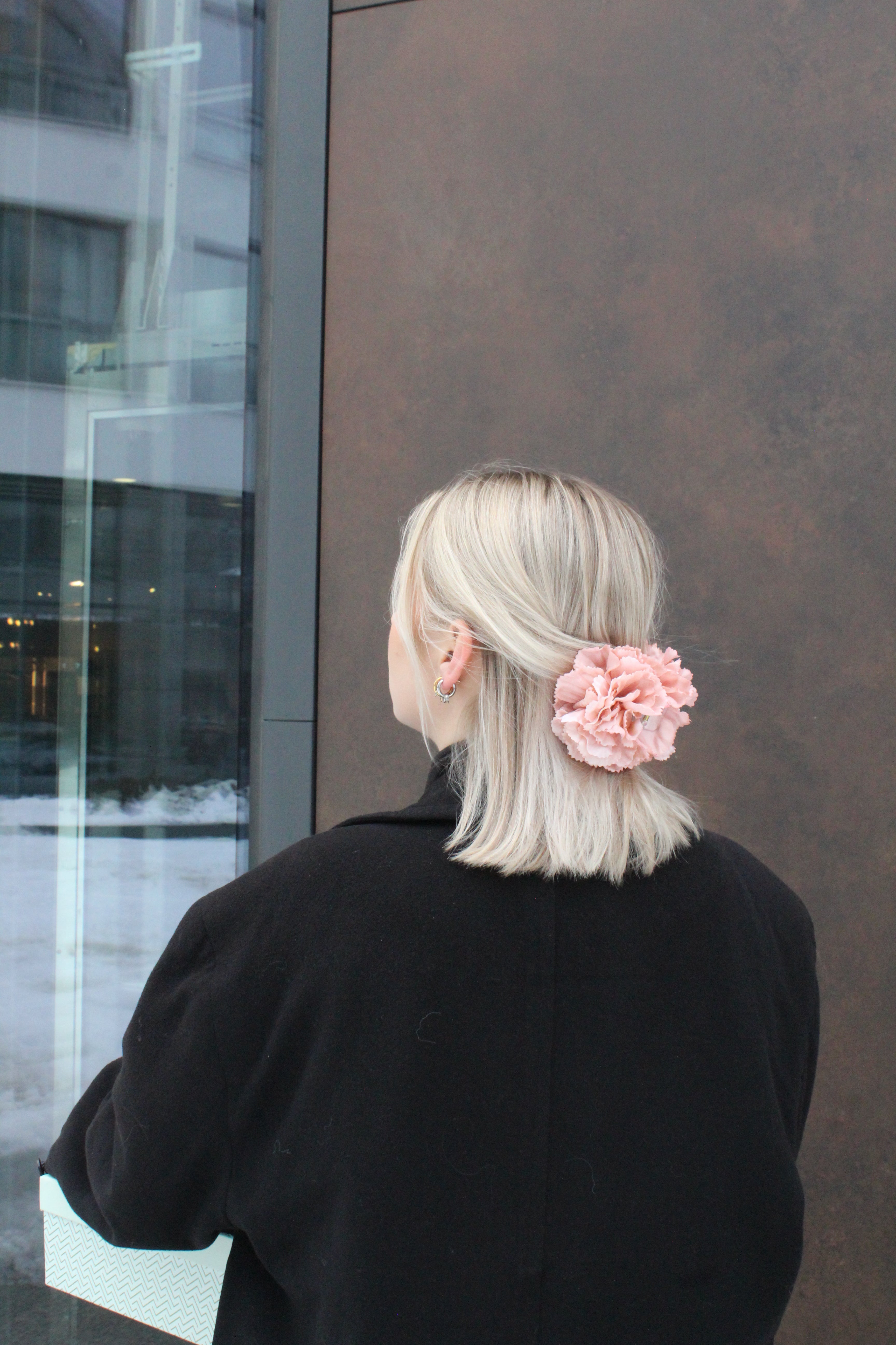 Peach Carnation Hair Clip