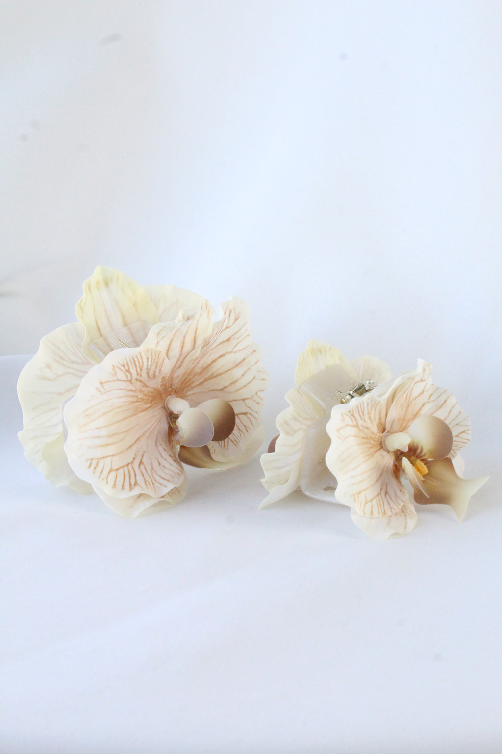 Orchid hair Clip No.5 Capuccino Orchid