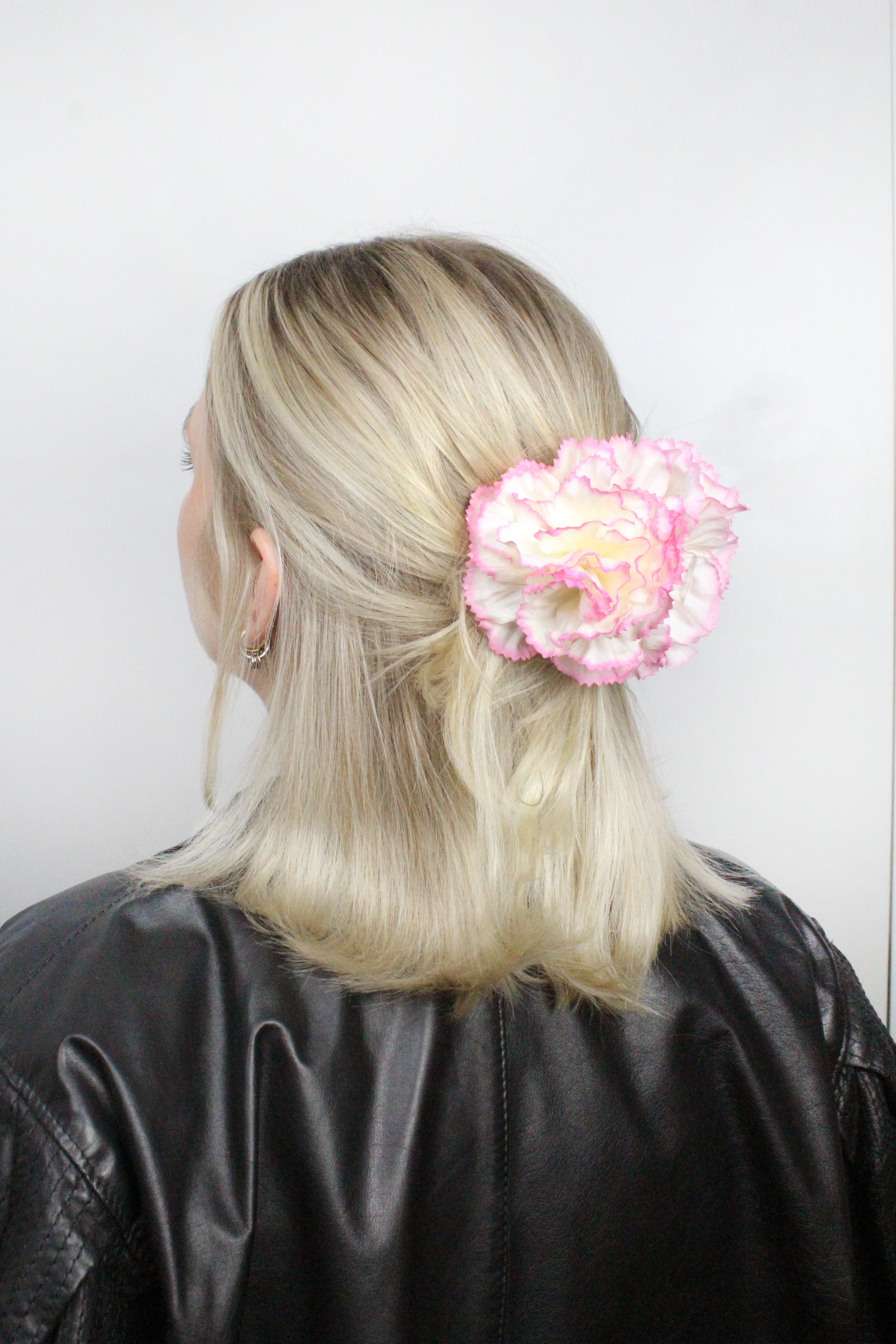 White and pink Carnation hair clip
